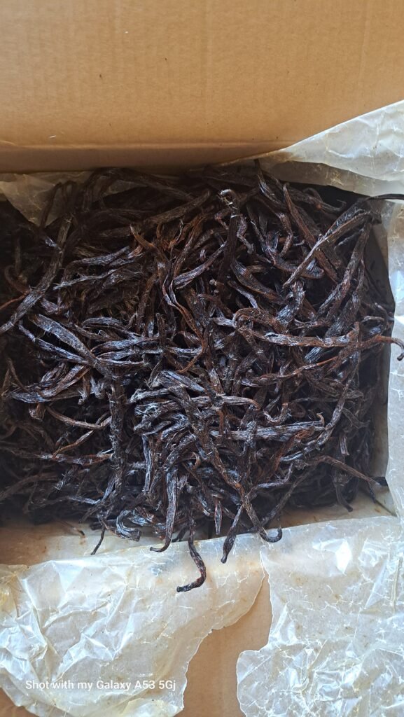Splits Grade Vanilla Beans from Uganda